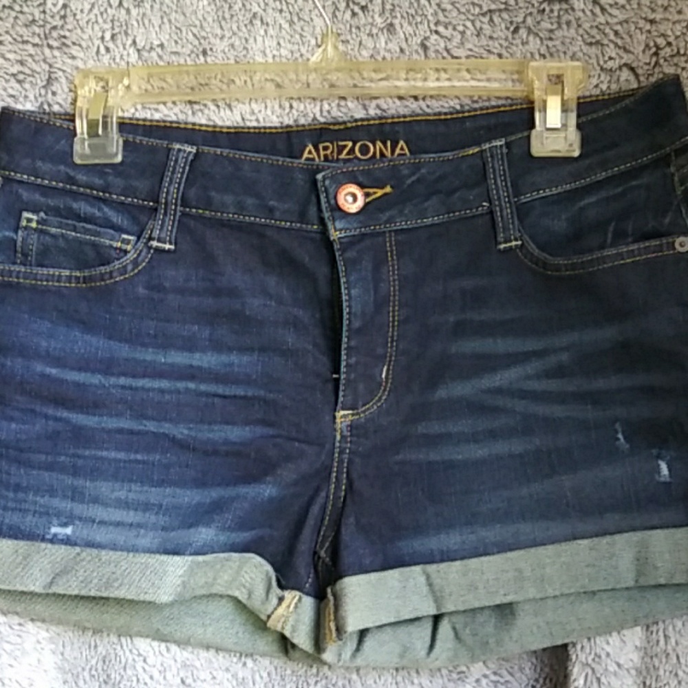 NWOT jean shorts